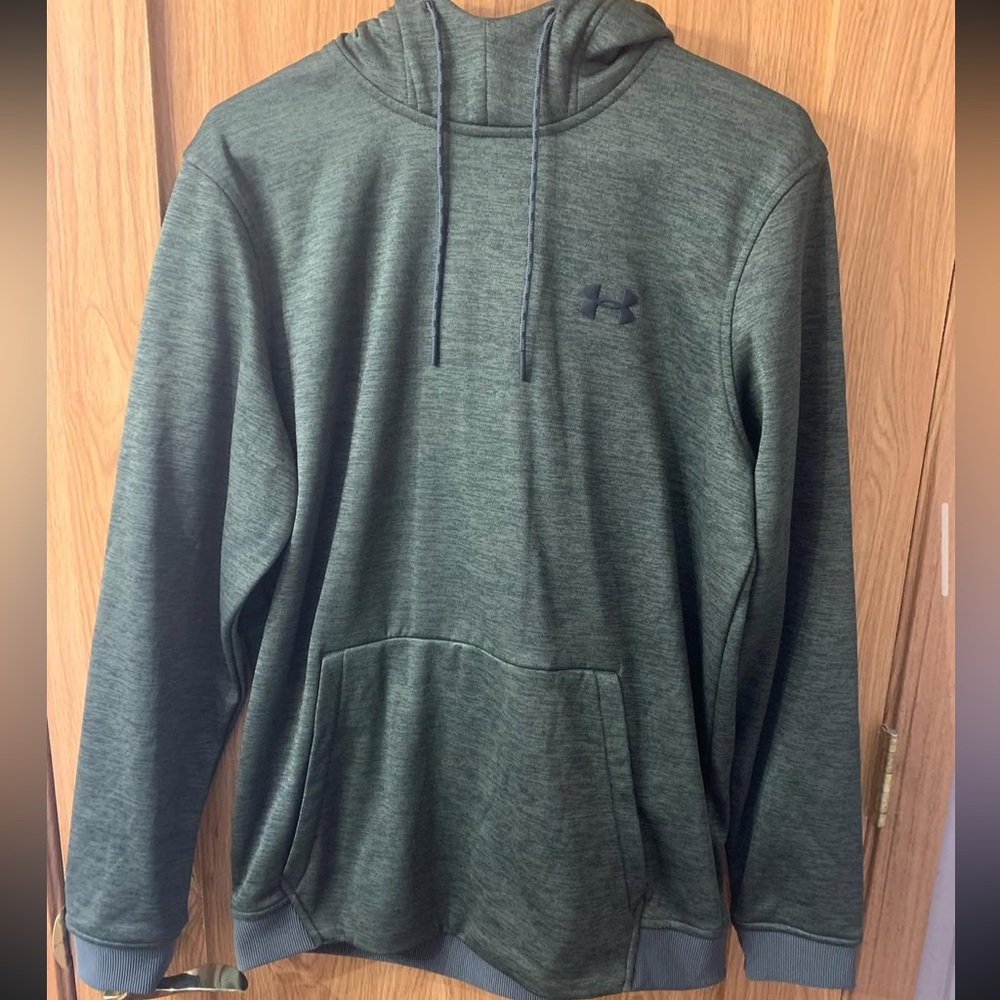 Under Armour Green Athletic Sweatshirt